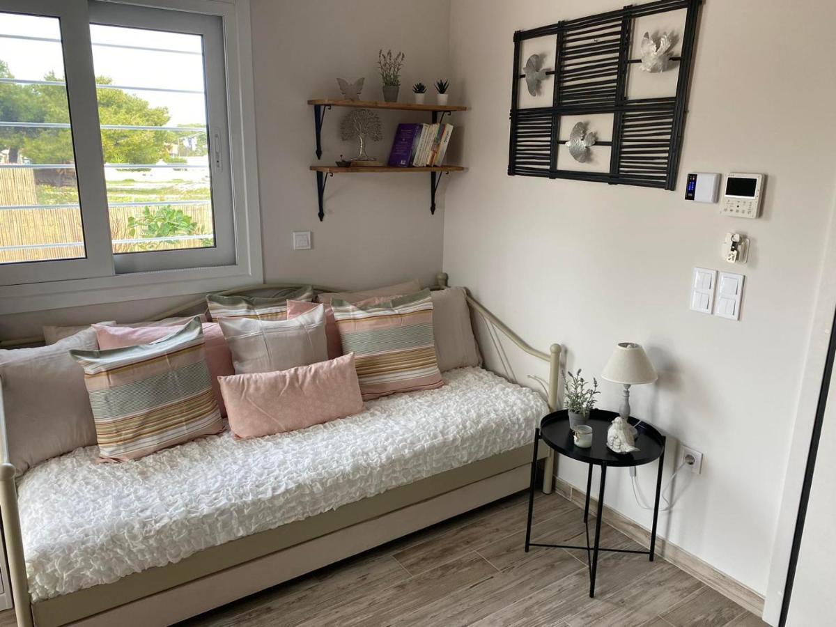 Philia Apartment Artemida  Luaran gambar