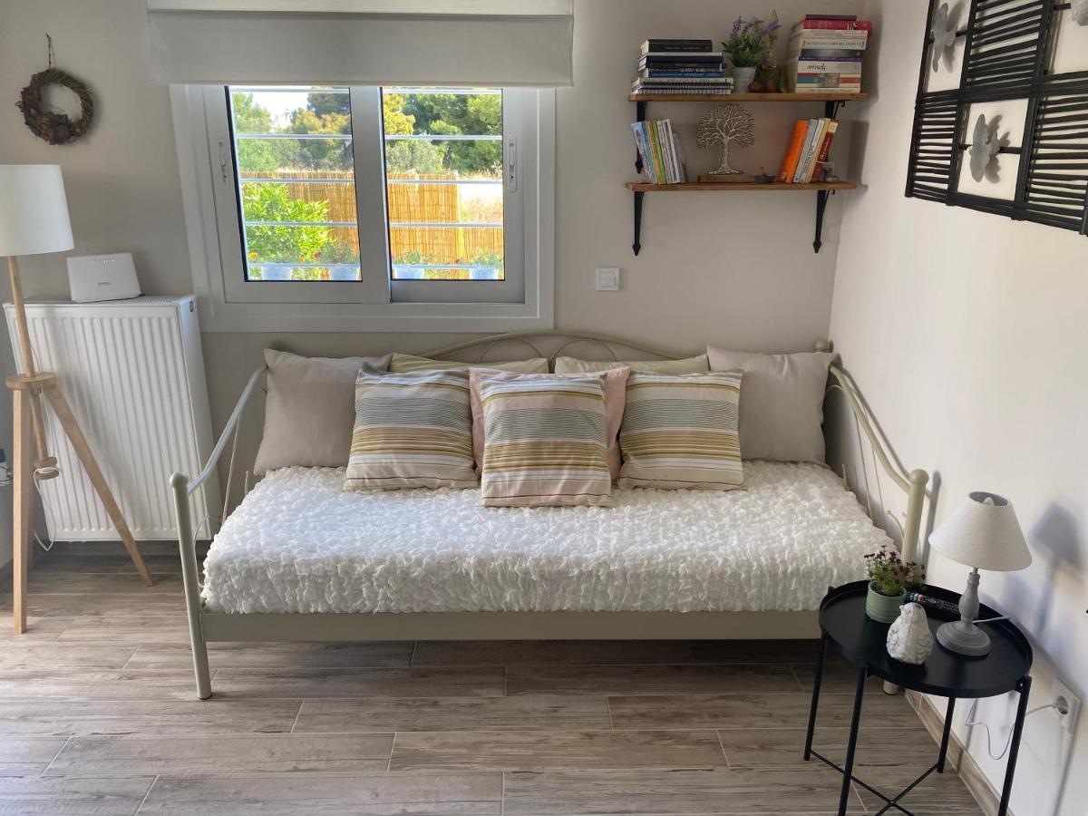 Philia Apartment Artemida  Luaran gambar